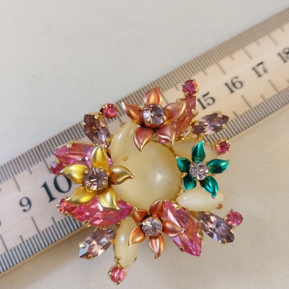 Vintage Floral Multicolor Statement Brooch - Picture 7 of 10